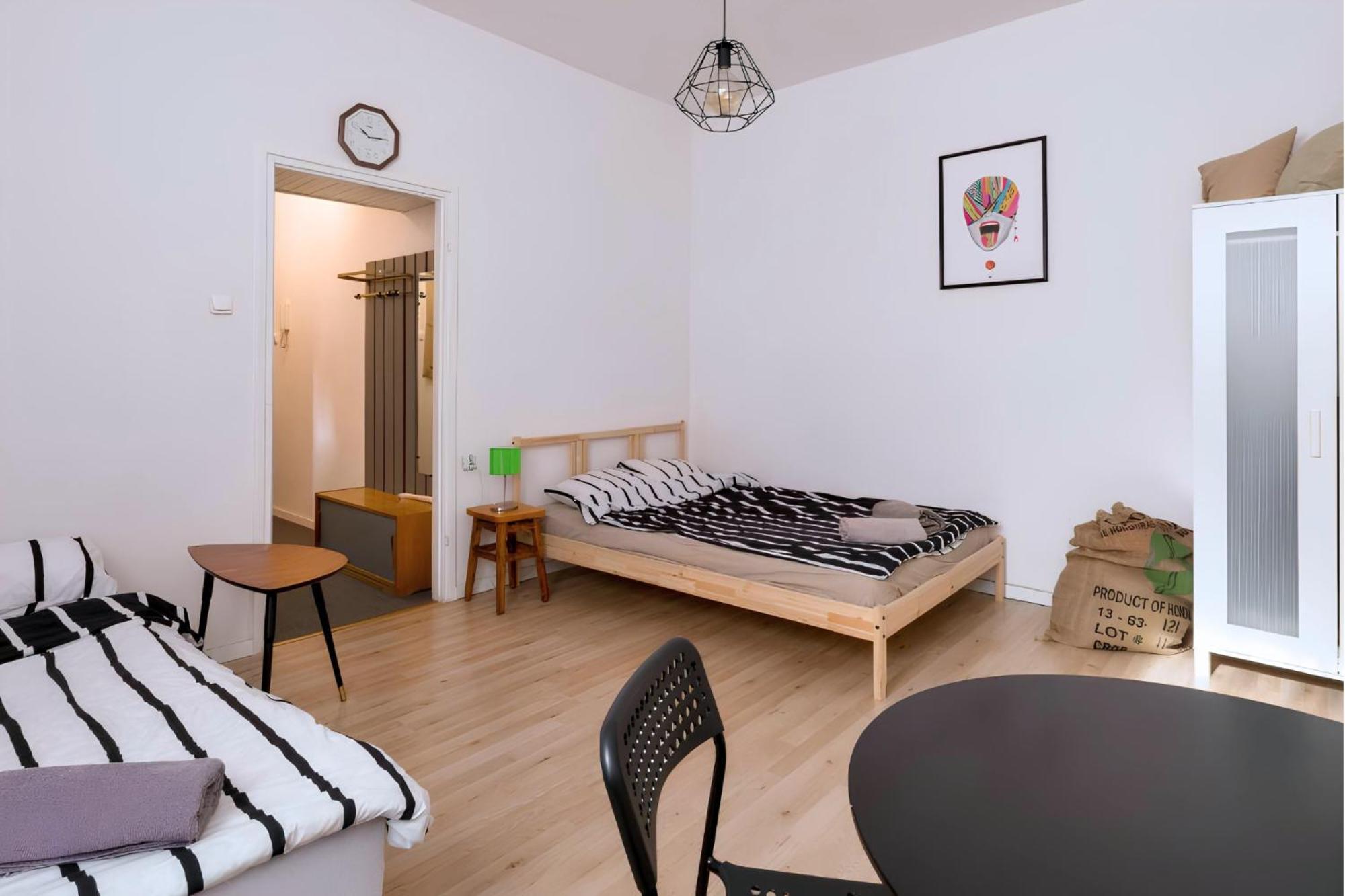 Apartment Rynek - Olawska - 50 Metrow Do Rynku - Old Market Square *